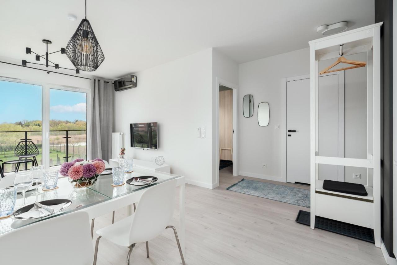 Stara Cegielnia Lake View Apartment By Renters Prestige Poznan Exterior photo
