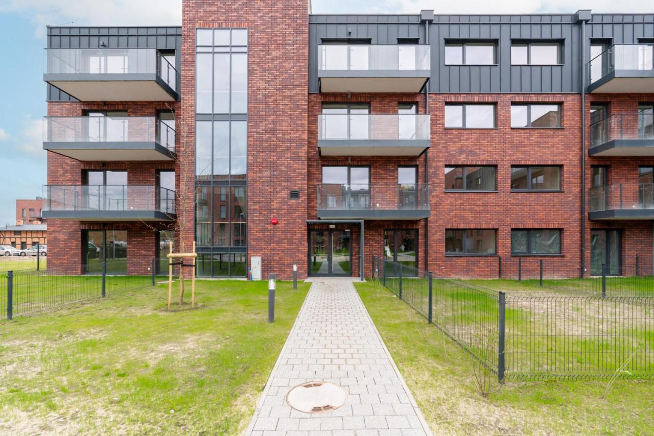 Stara Cegielnia Lake View Apartment By Renters Prestige Poznan Exterior photo